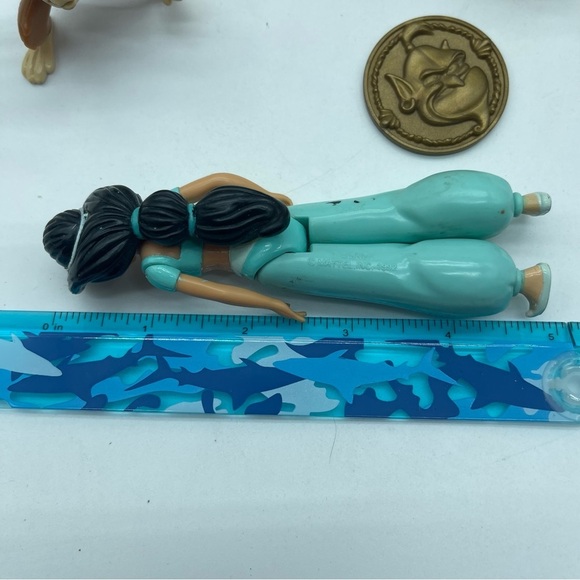 Vintage Disney Aladdin Figurines 12 Piece Set - Picture 15 of 16